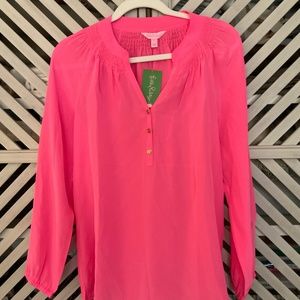 Lily Pulitzer hot pink silk top. NWT. Flattered, comfortable and light!